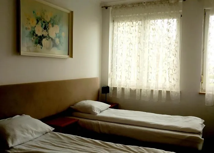 I Restauracja 13 Smakow * 쳉스토호바