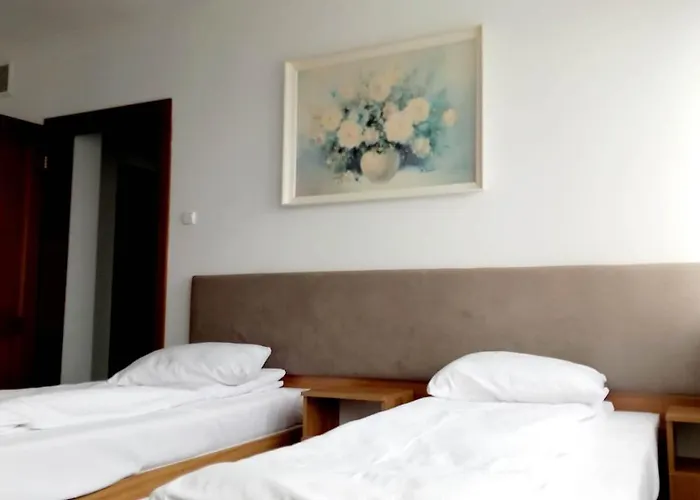 I Restauracja 13 Smakow *