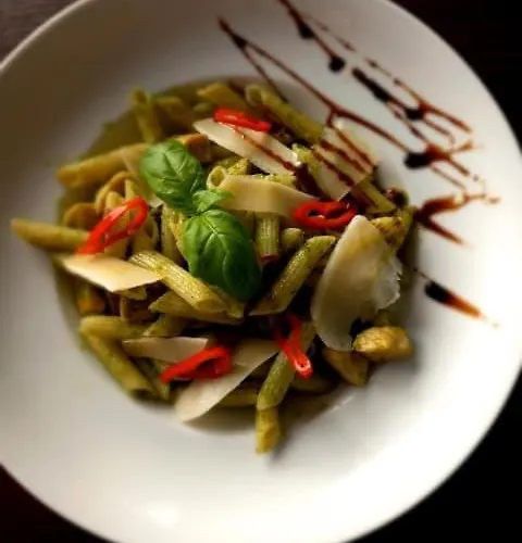 I Restauracja 13 Smakow * 쳉스토호바